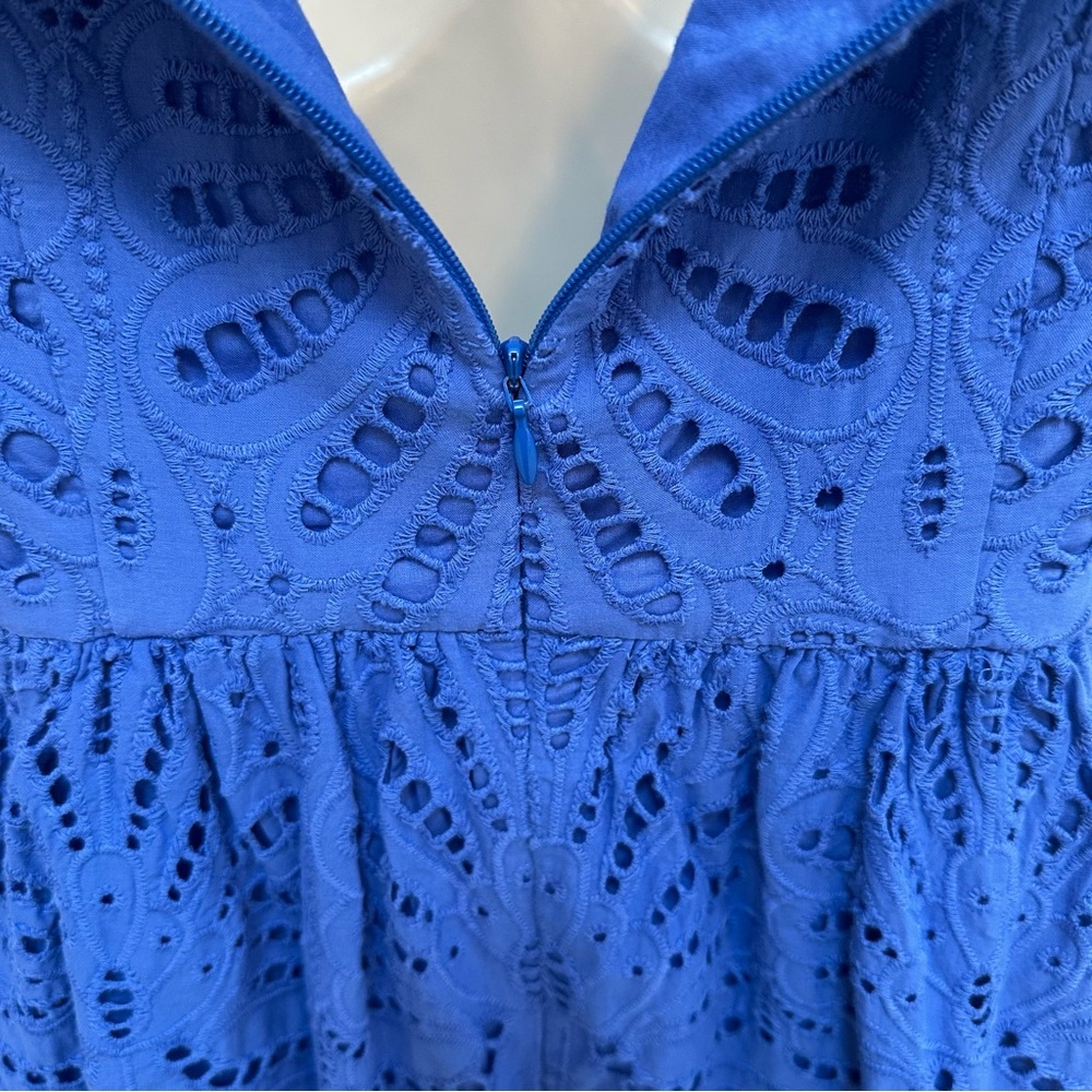 Talbots size 2p blue eyelet dress - Picture 3 of 10